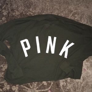 NWOT CROPPED VS PINK THERMAL